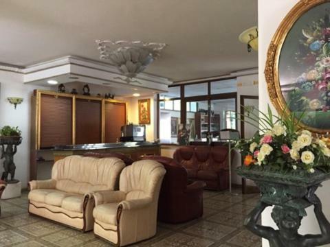 Hotel Cavour Сорренто Экстерьер фото